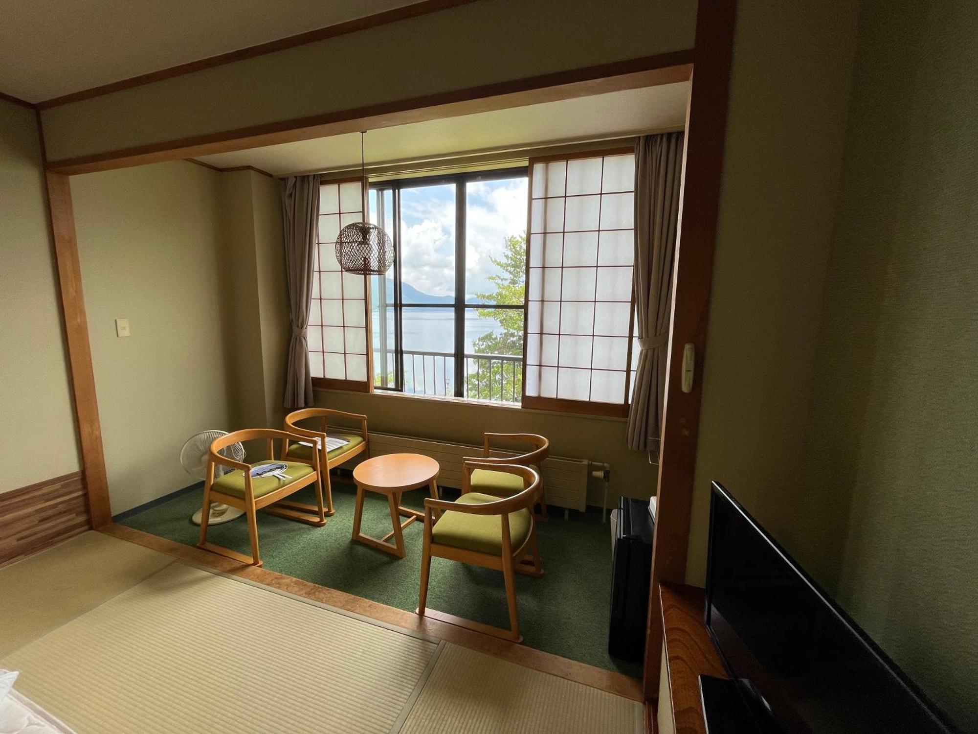 Marukoma Onsen Ryokan Chitose  Exterior photo