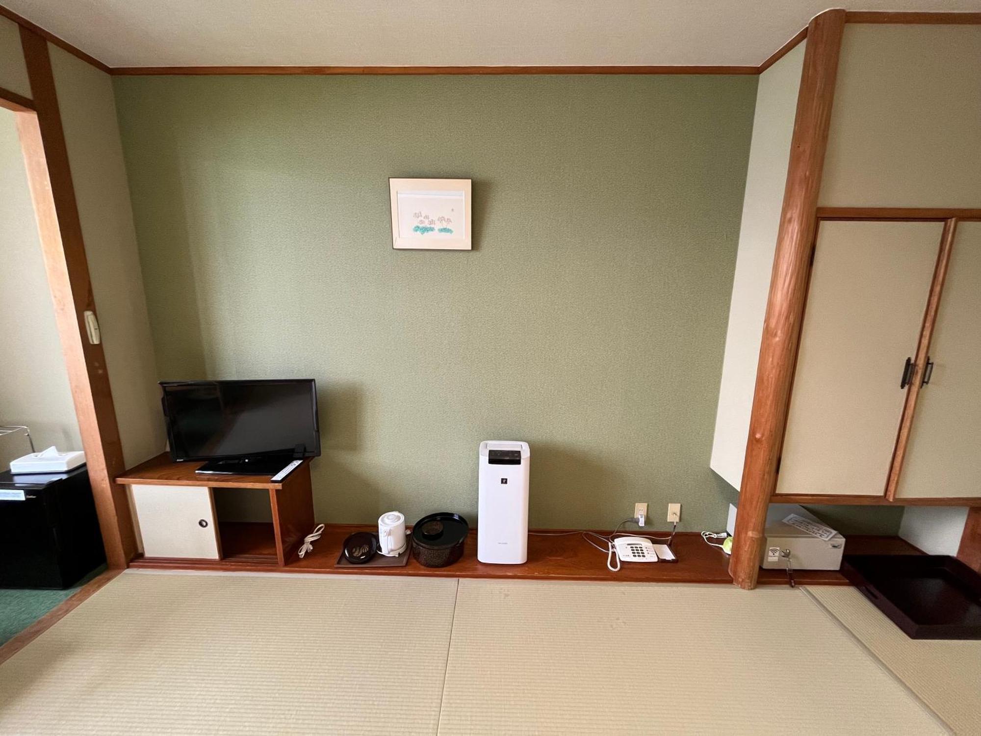 Marukoma Onsen Ryokan Chitose  Exterior photo